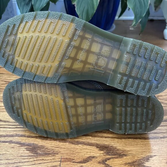 Dr. Doc Martens 1460 Savannah Tan Tumbled Nubuck Suede Boots Womens 8 - Picture 4 of 6